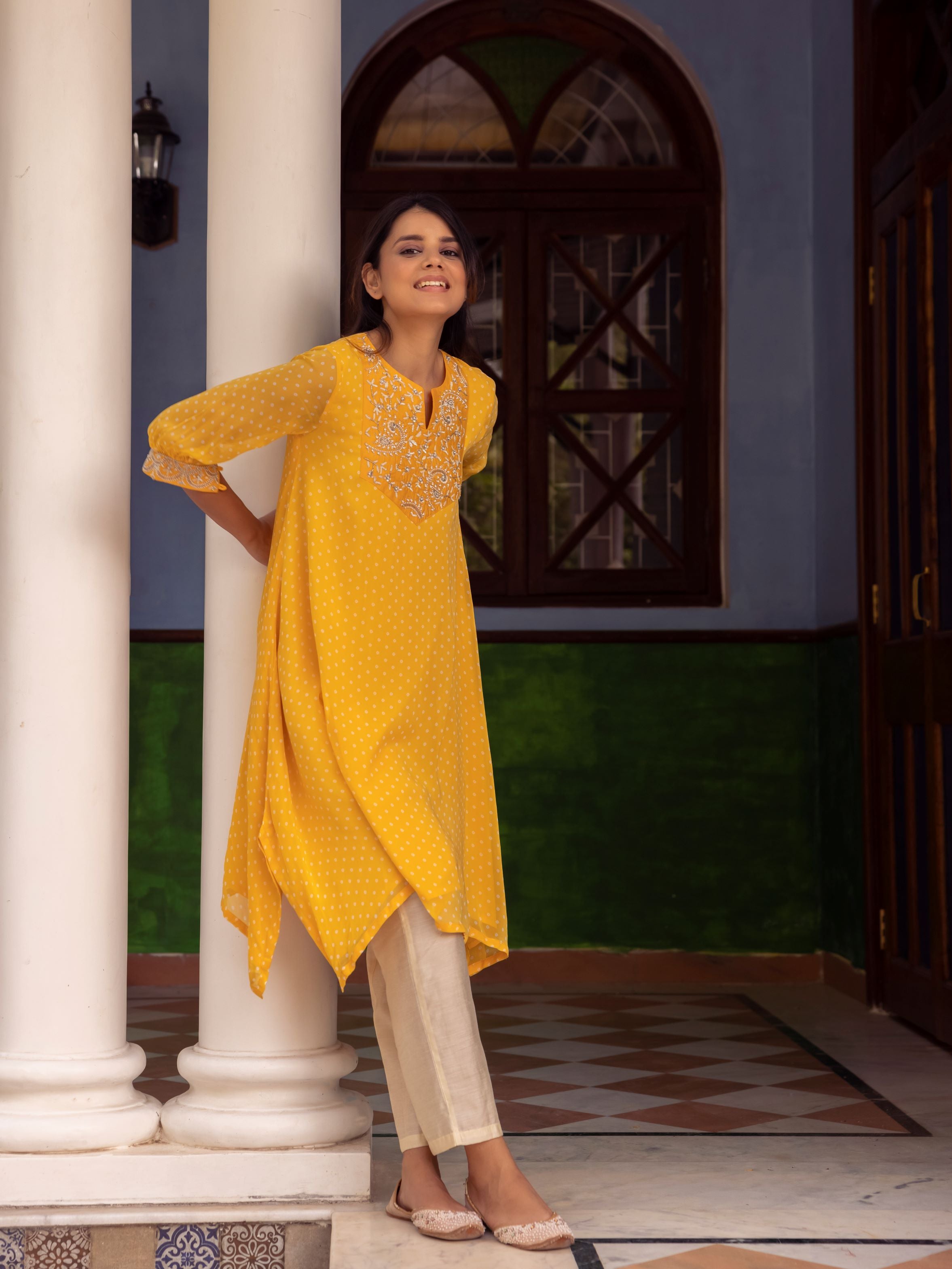 Majestic Motif Yoke Kurta Set