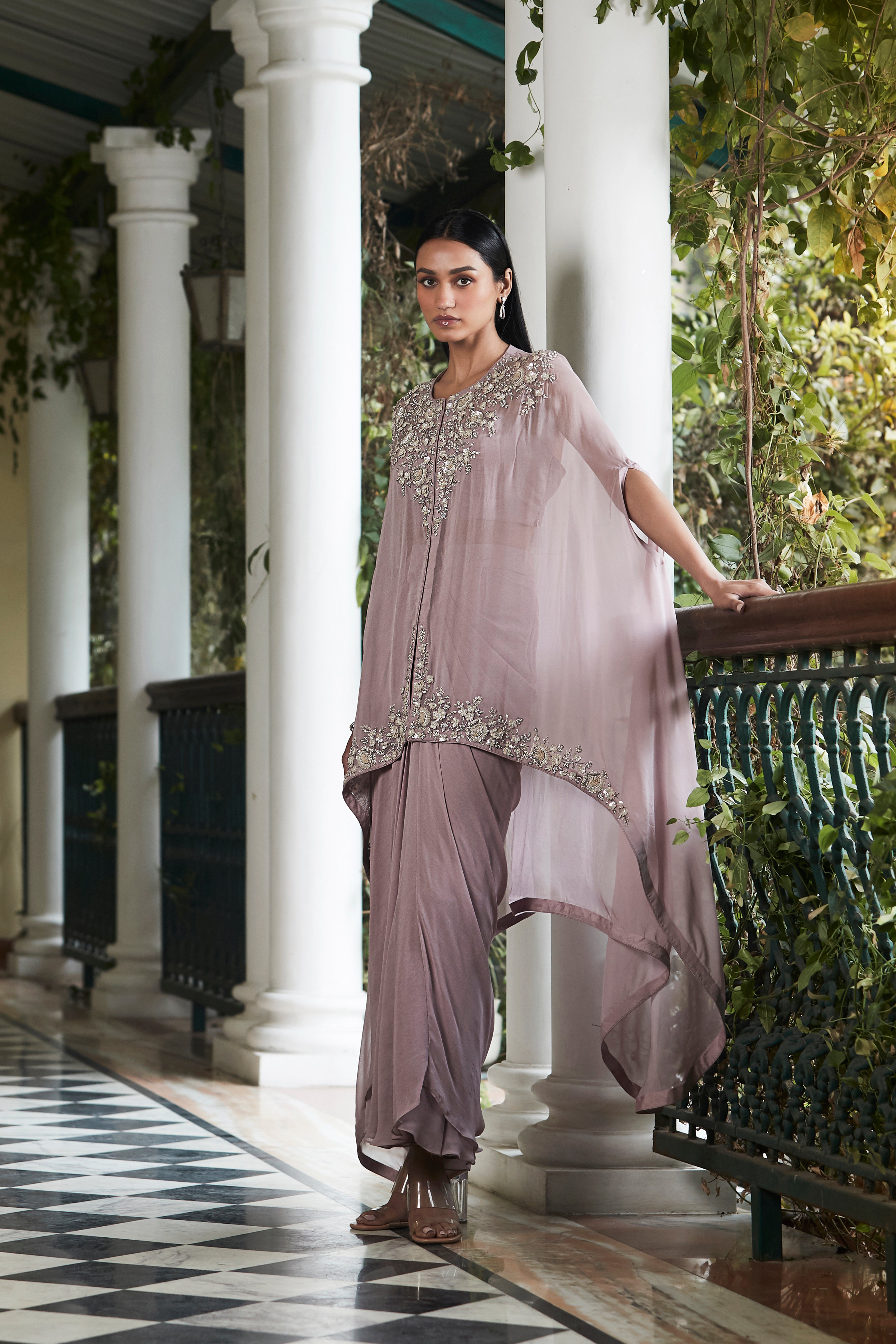 Regal Cape Elegance